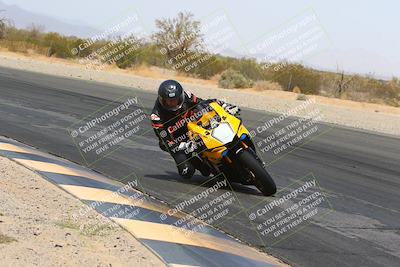 media/Apr-10-2022-SoCal Trackdays (Sun) [[f104b12566]]/Turn 3 Inside (1150am)/